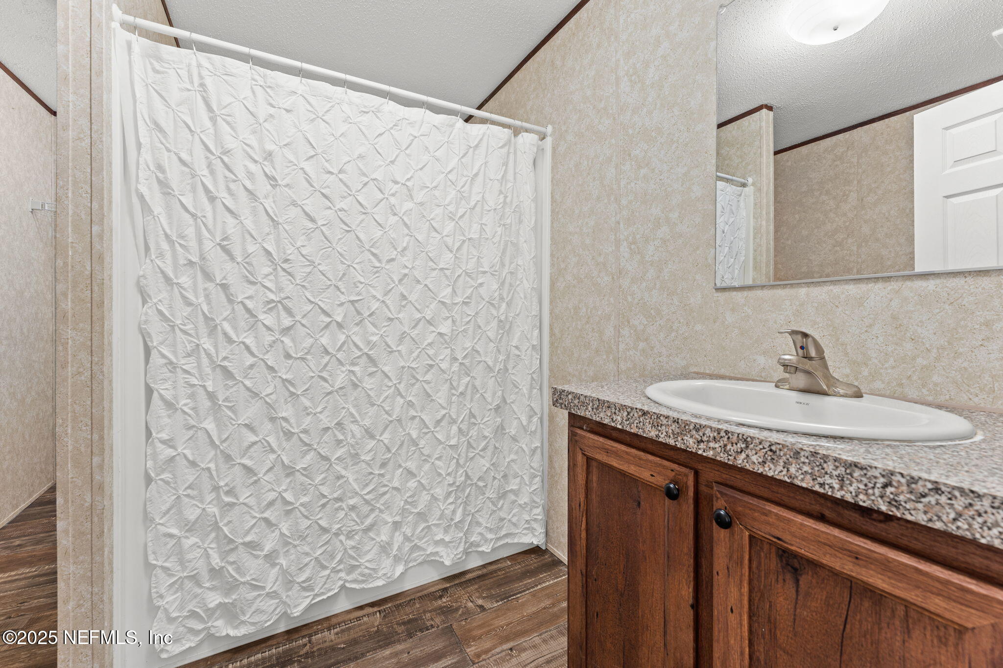 11655 Ramallah Road Jacksonville, FL 32219 - Photo 10 of 19 Owner Bath