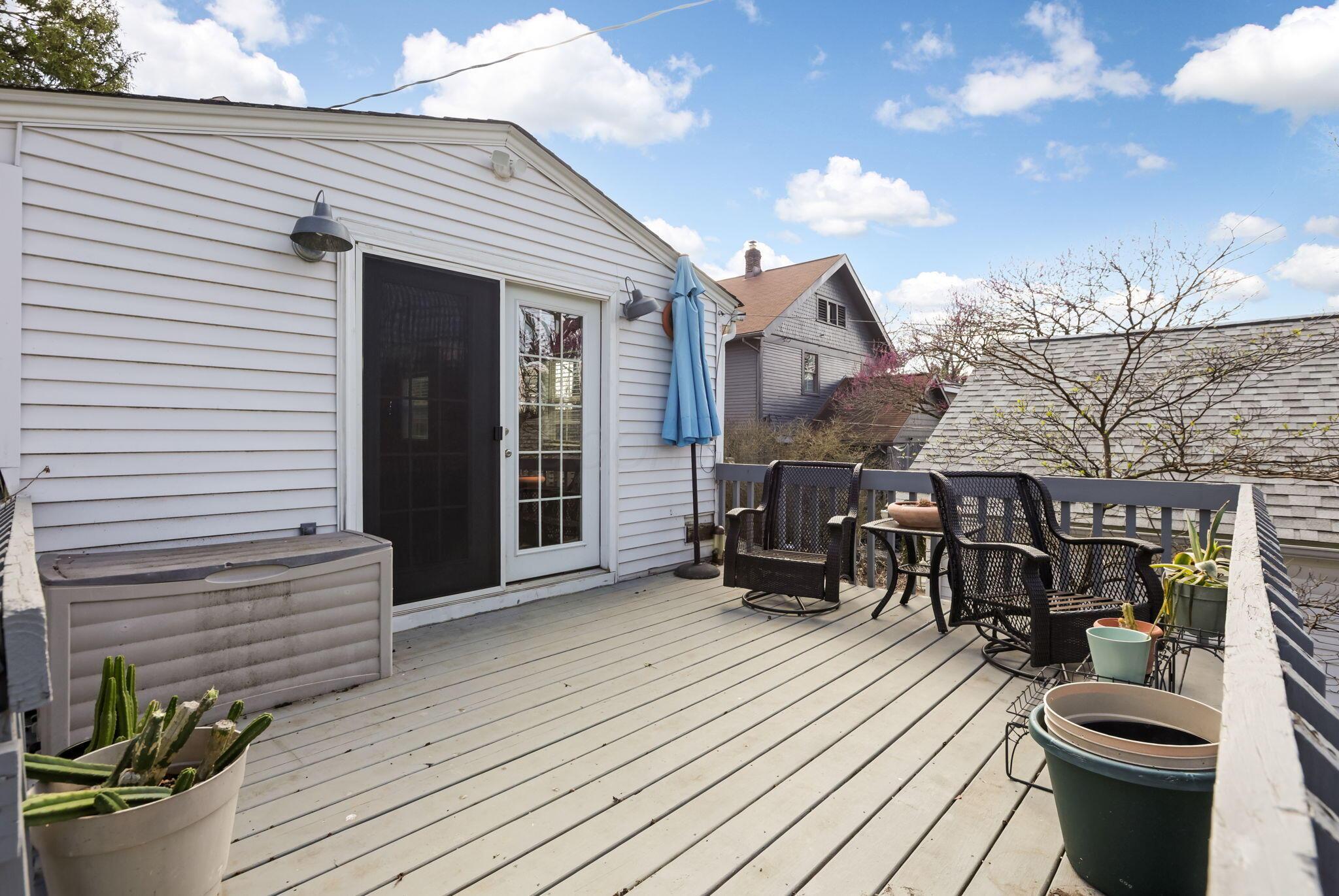 90 Brevoort Road Columbus, OH 43214 - Photo 35 of 50 Multi-level deck offers lots of outdoor living space!
