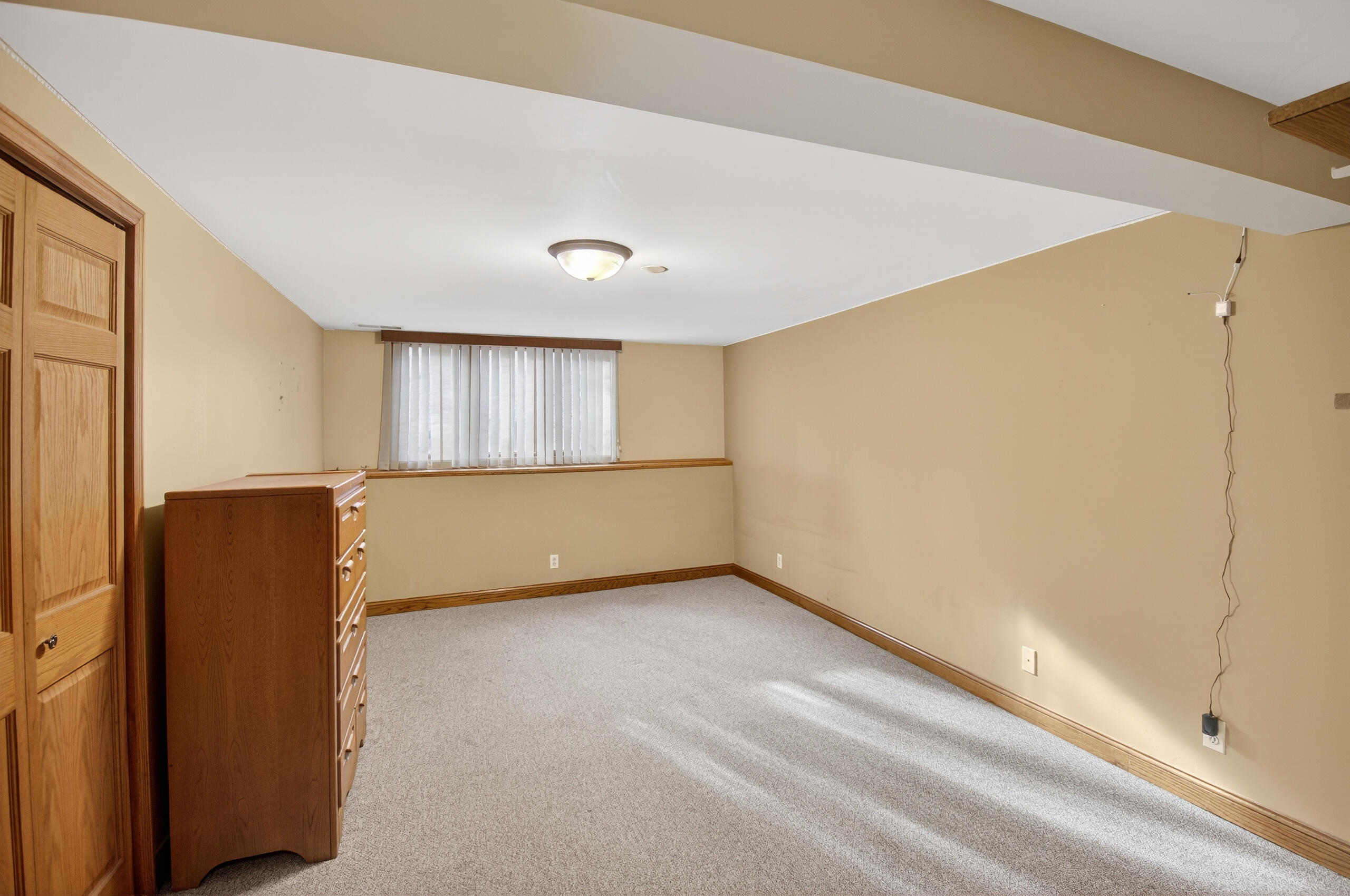 9934 28th Avenue Pleasant Prairie, WI 53158 - Photo 30 of 44 Lower Bedroom