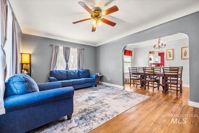 $489,900 | 77 North Yale Street, Nampa, ID 83651