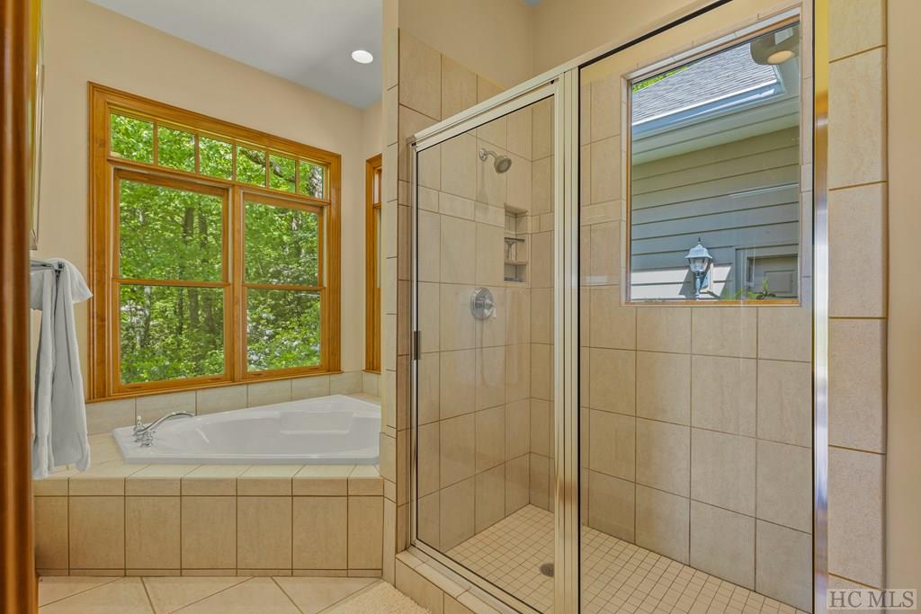 441 View Point Road Highlands, NC 28741 - Photo 11 of 30 Gallery Image 11