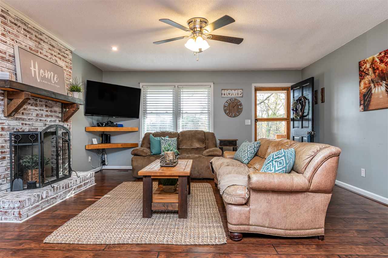 1251 Hampton Road Inman, SC 29349 - Photo 6 of 28