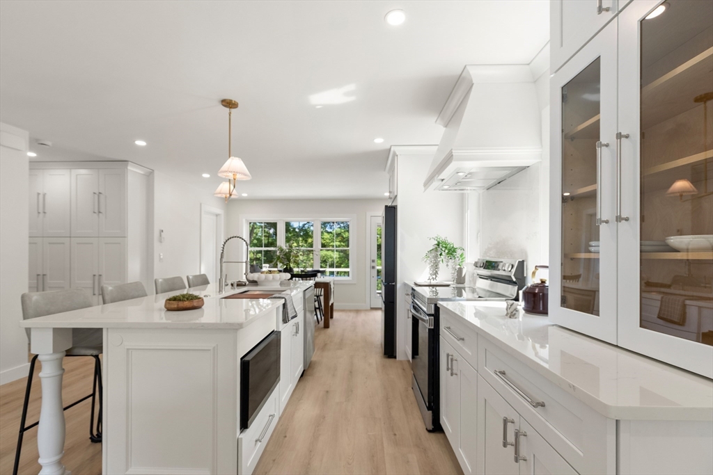 65 Dunstable Road, Unit B Chelmsford, MA 01863 - Photo 11 of 41 Gallery Image 11