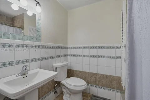 $469,000 | 8614 Southwest 147th Place, Miami, FL 33193