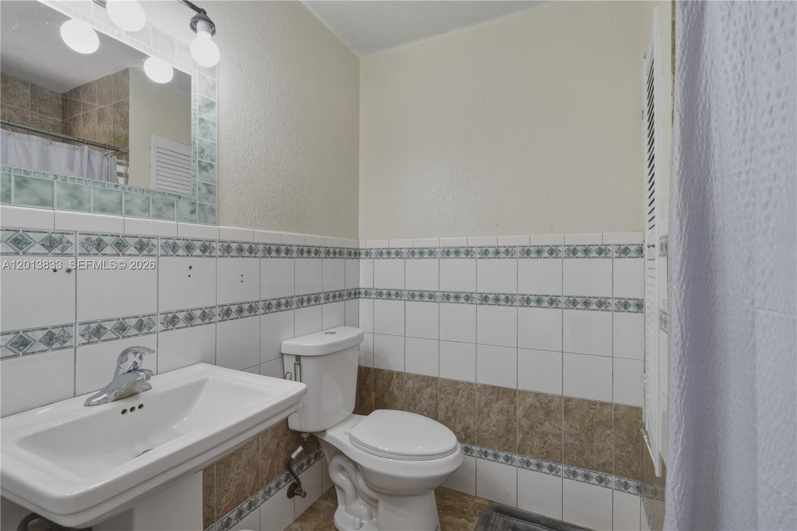 8614 Southwest 147th Place Miami, FL 33193 - Photo 13 of 27