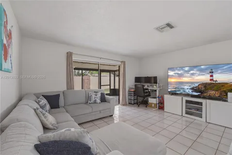 $469,000 | 8614 Southwest 147th Place, Miami, FL 33193