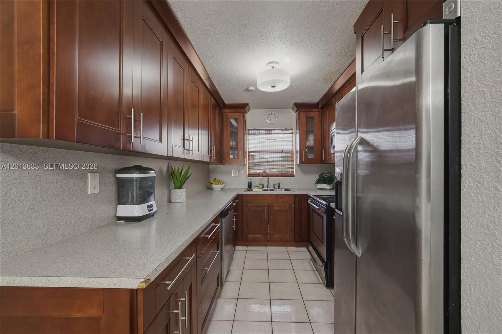 8614 Southwest 147th Place Miami, FL 33193 - Photo 9 of 27