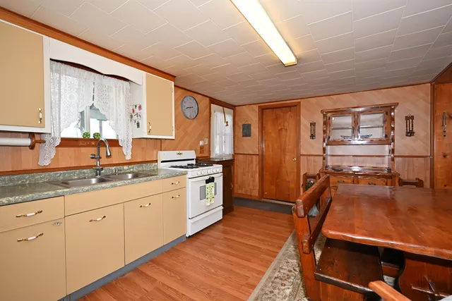 $175,000 | 352 East Main Street, Troy, VT 05859