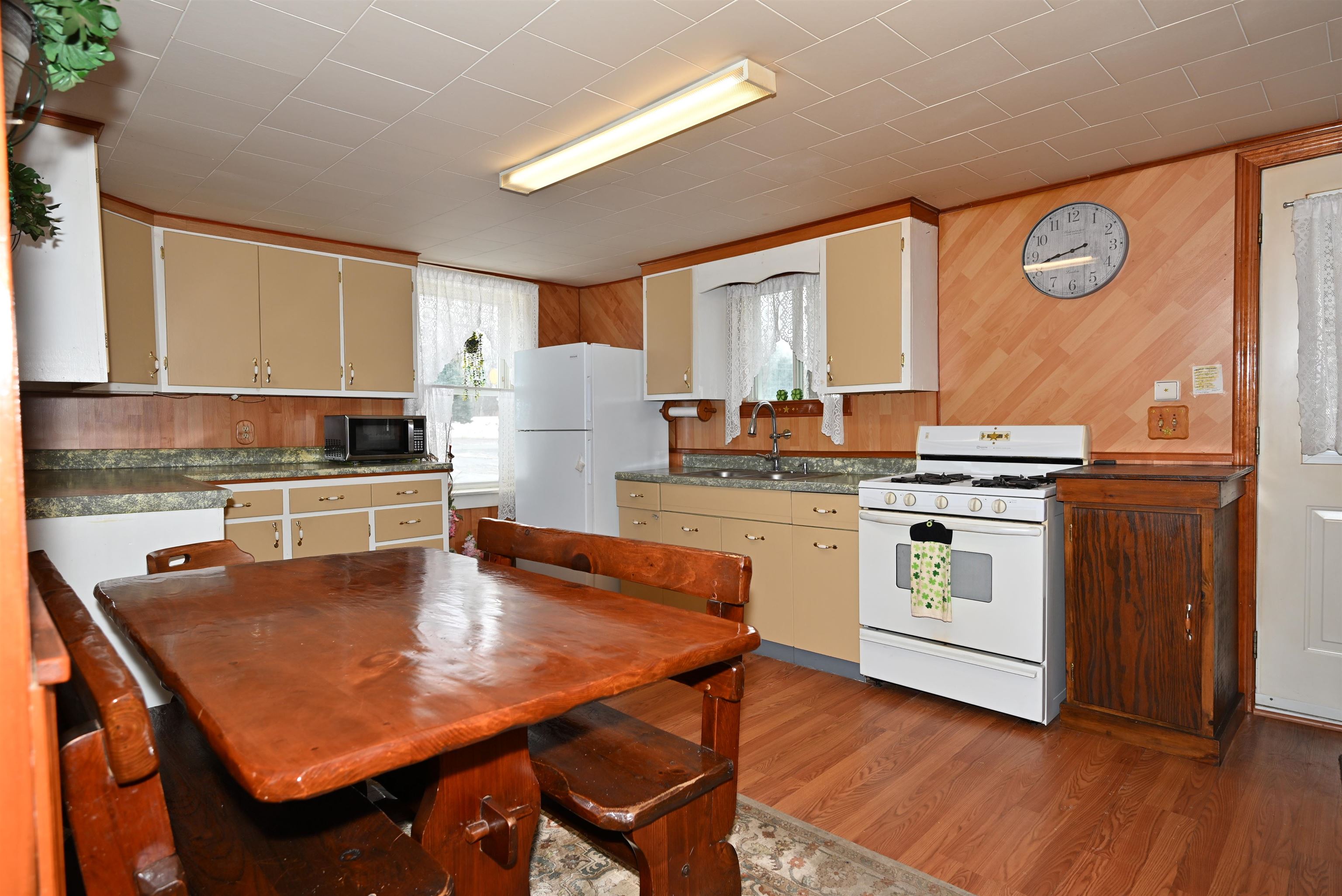 352 East Main Street Troy, VT 05859 - Photo 13 of 29