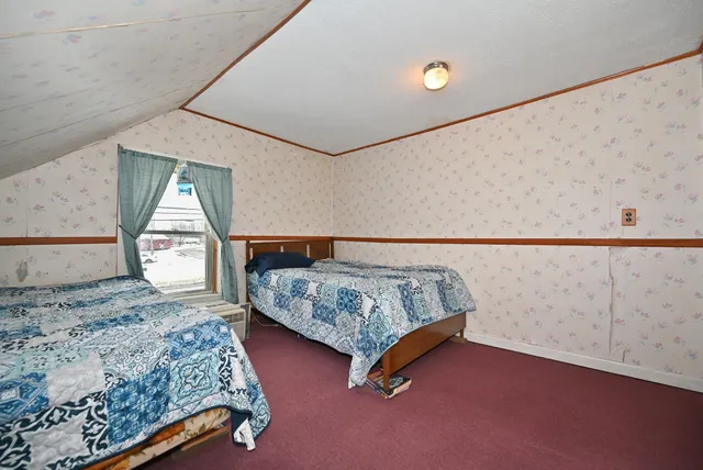 $175,000 | 352 East Main Street, Troy, VT 05859