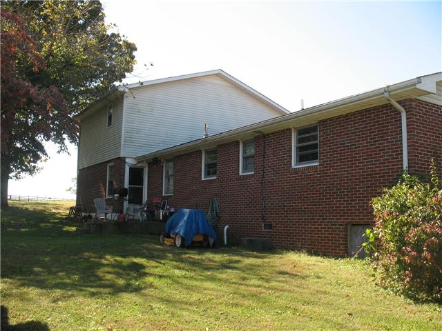 1266 Claylick Road White Bluff, TN 37187 - Photo 3 of 14 8x10 Patio on back.
