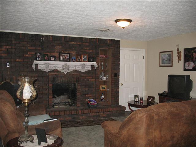 1266 Claylick Road White Bluff, TN 37187 - Photo 10 of 14 Gallery Image 10