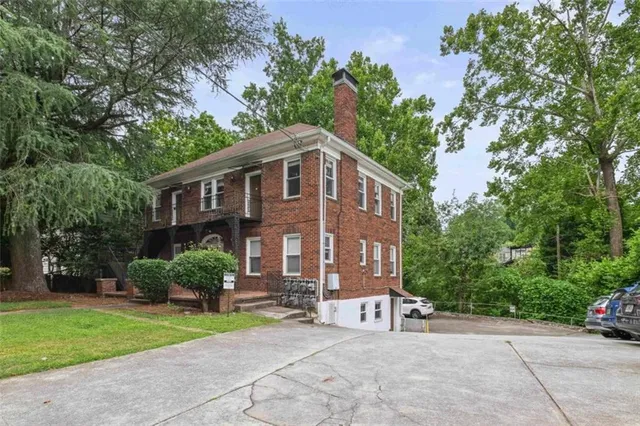 $1,500 | 1351 Oxford Road Northeast, Unit 3, Atlanta, GA 30307