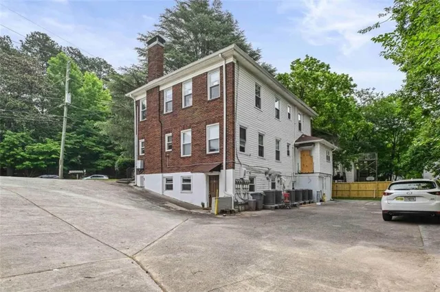 $1,500 | 1351 Oxford Road Northeast, Unit 3, Atlanta, GA 30307