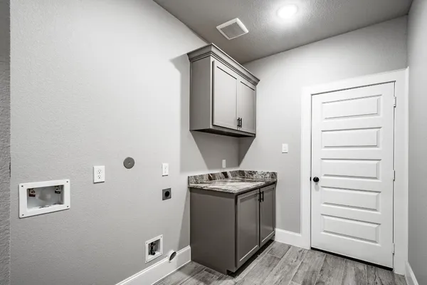 a view of a storage & utility room
