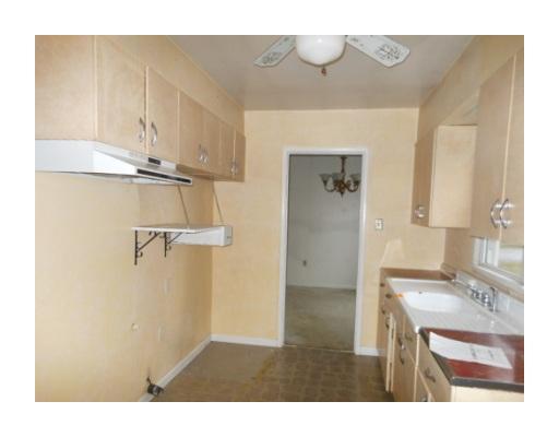 2210 South Hadley Road Springfield, OH 45505 - Photo 5 of 9
