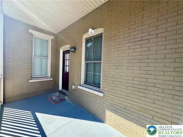 $365,000 | 325 North 10th Street, Allentown, PA 18102