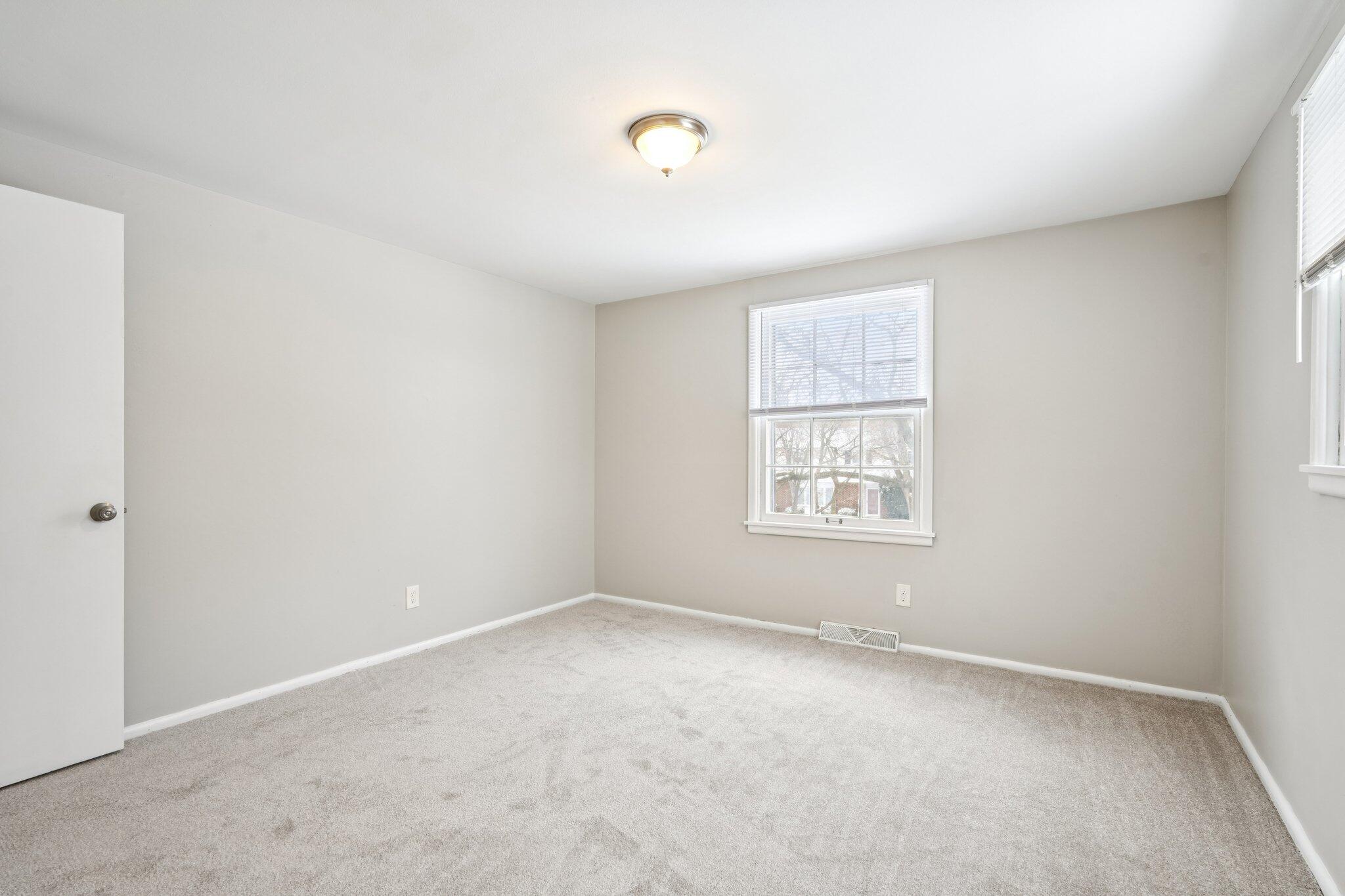 9630 West Rio Street Milwaukee, WI 53225 - Photo 23 of 24 29-web-or-mls-W Rio St-S3012-029