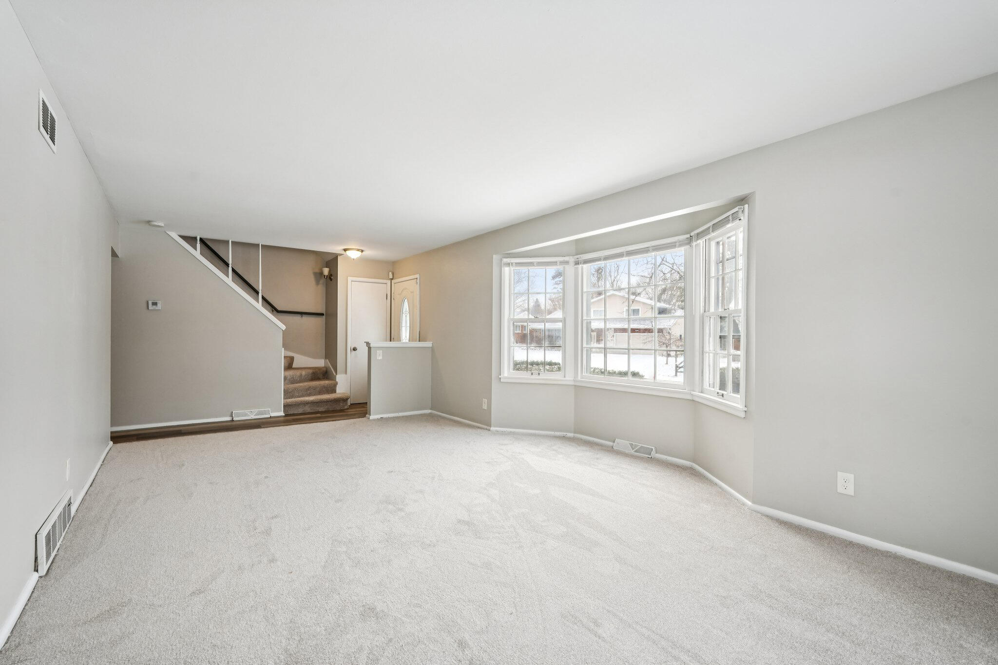 9630 West Rio Street Milwaukee, WI 53225 - Photo 3 of 24 8-web-or-mls-W Rio St-S3012-008