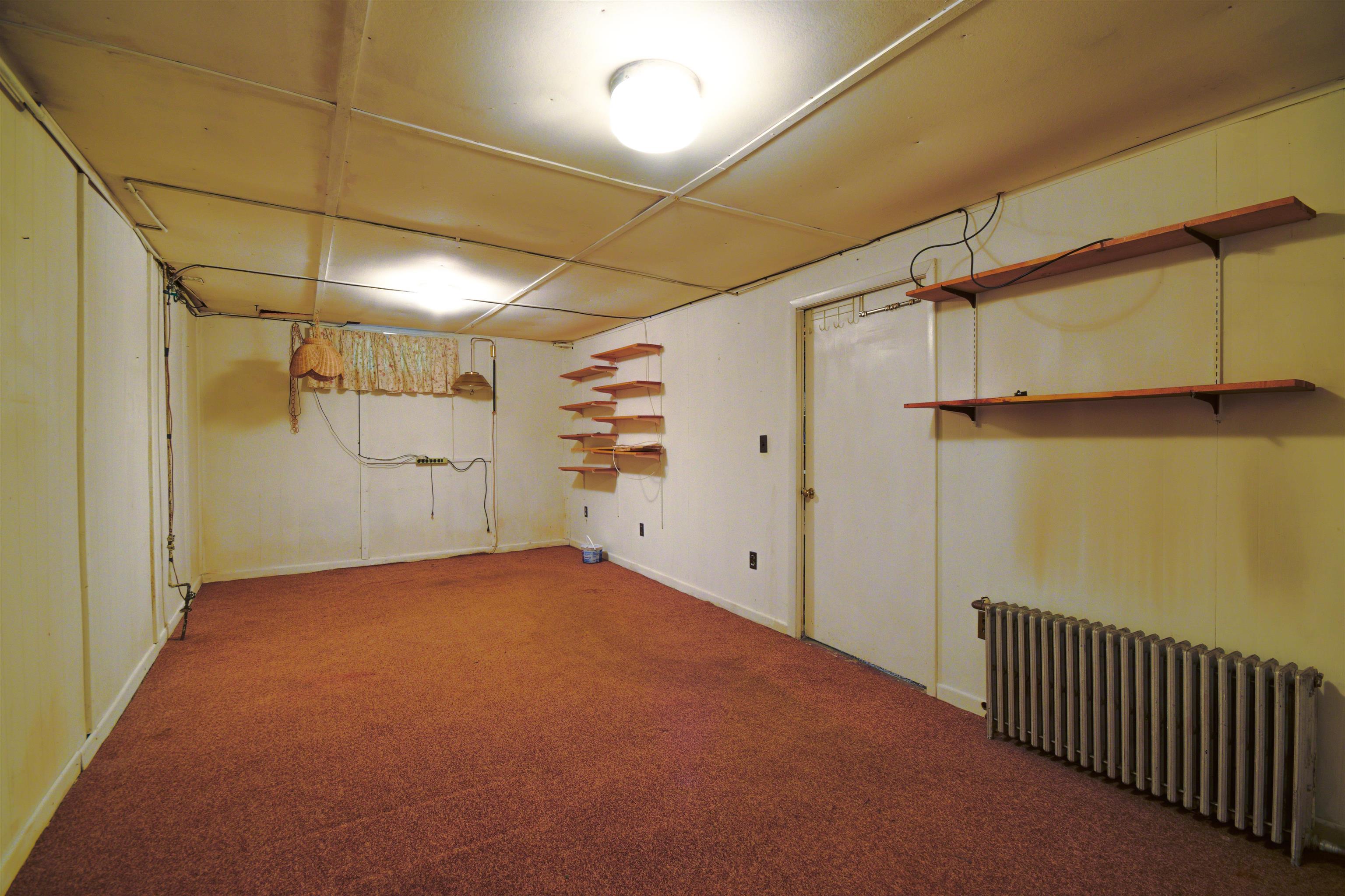 87 Oakes Street Bennington, VT 05201 - Photo 23 of 28 Gallery Image 23