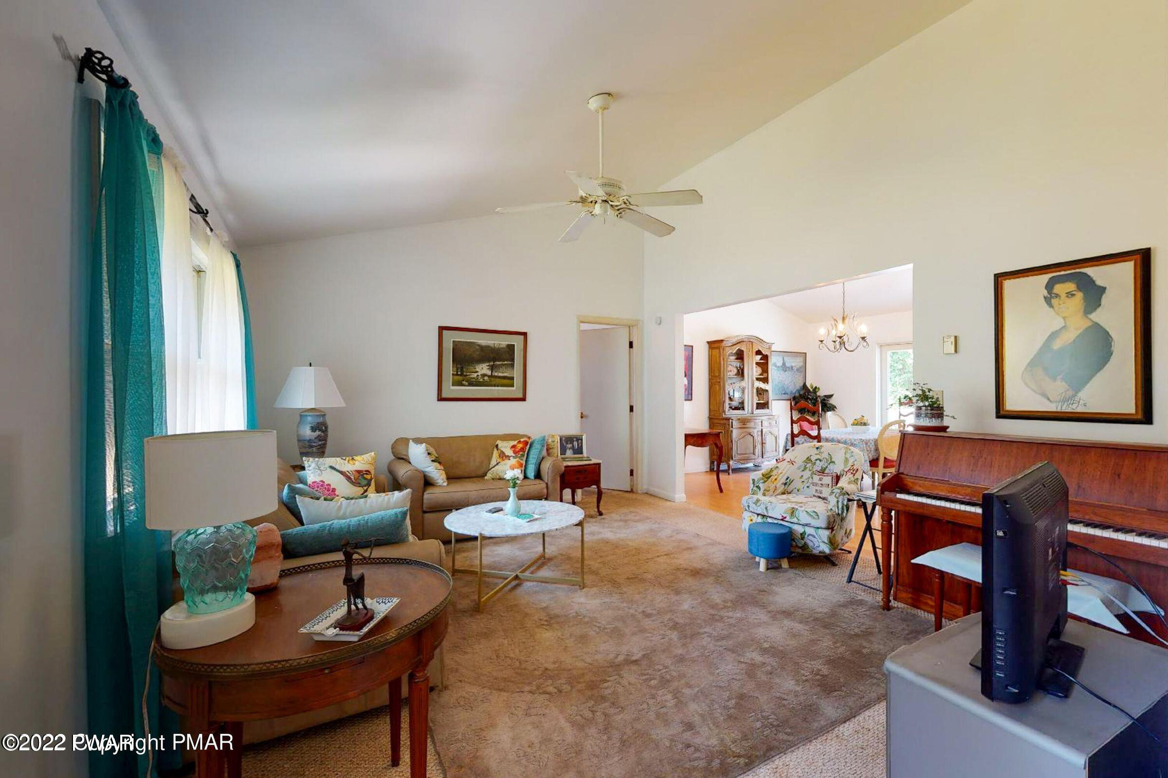 202 Spring Hill Road Honesdale, PA 18431 - Photo 5 of 16