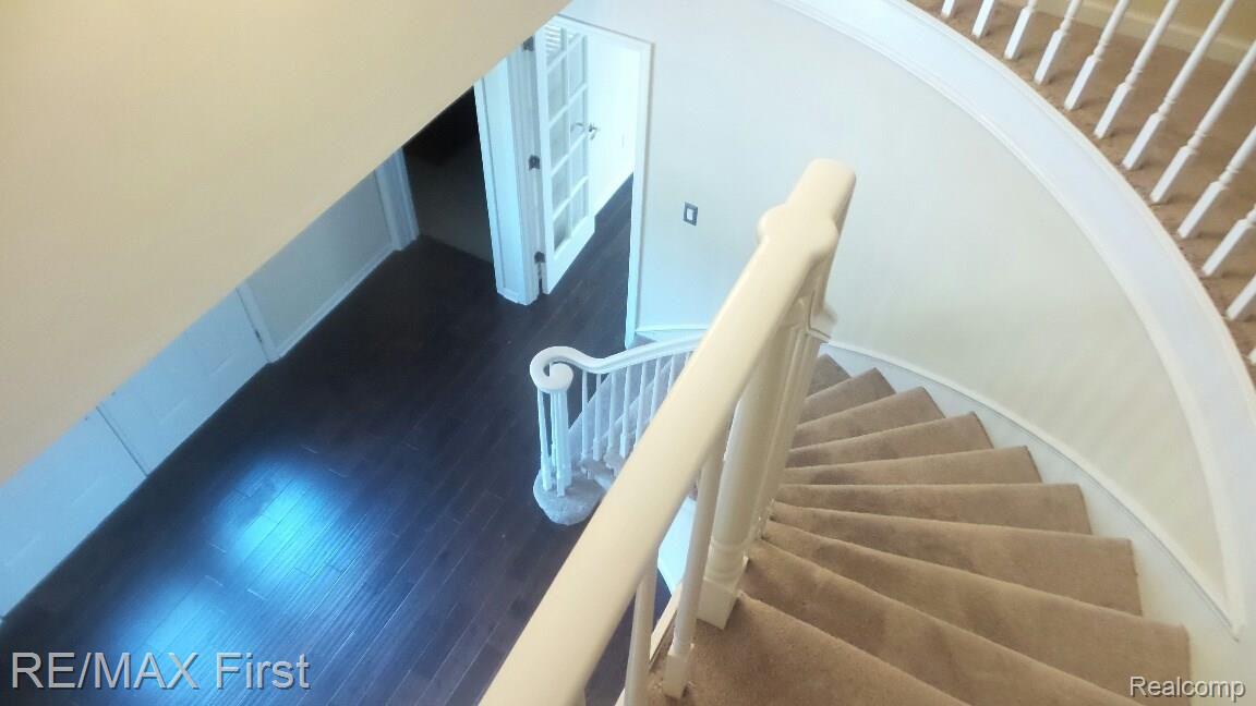 235 Stonetree Circle Rochester, MI 48309 - Photo 15 of 29 20161101_110926_resized.jpg