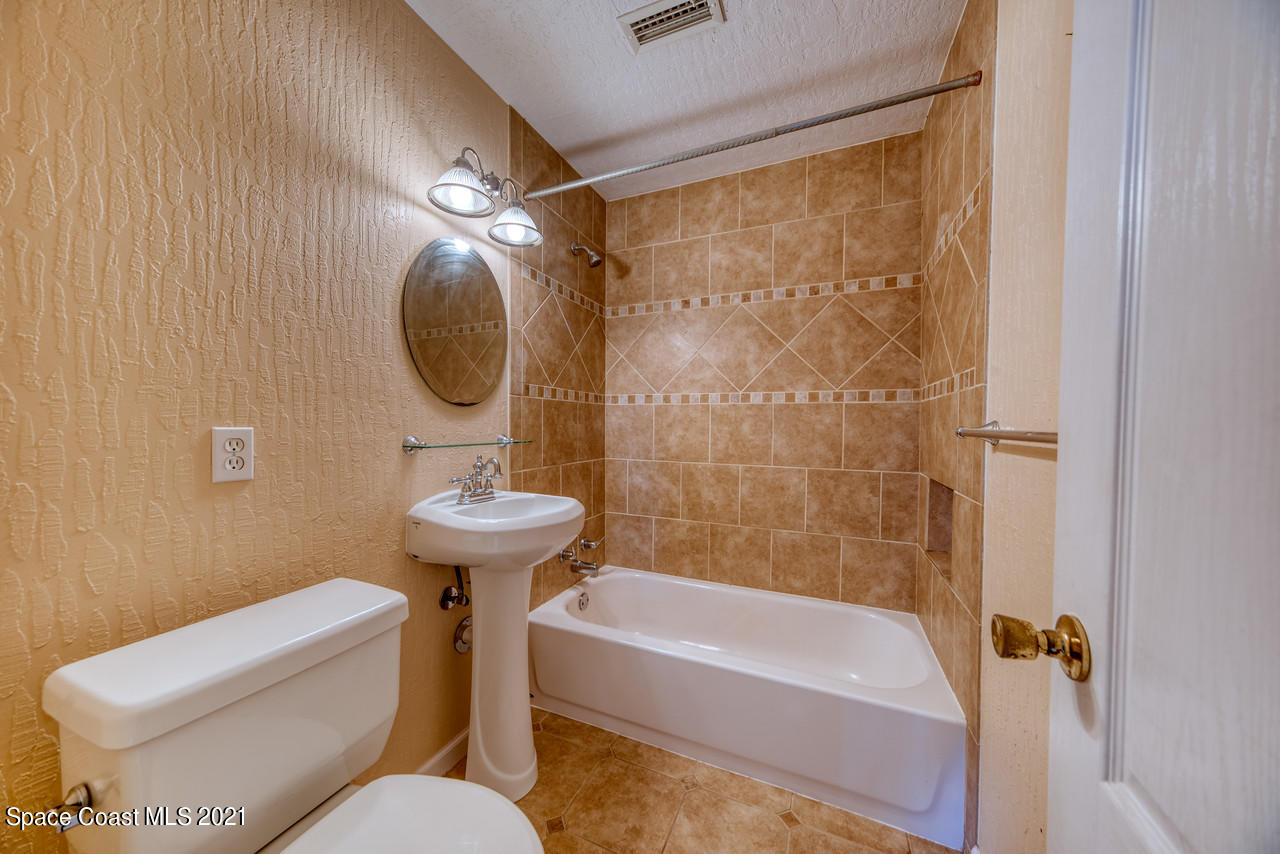 2517 Locksley Road Melbourne, FL 32935 - Photo 22 of 30 Photo 22