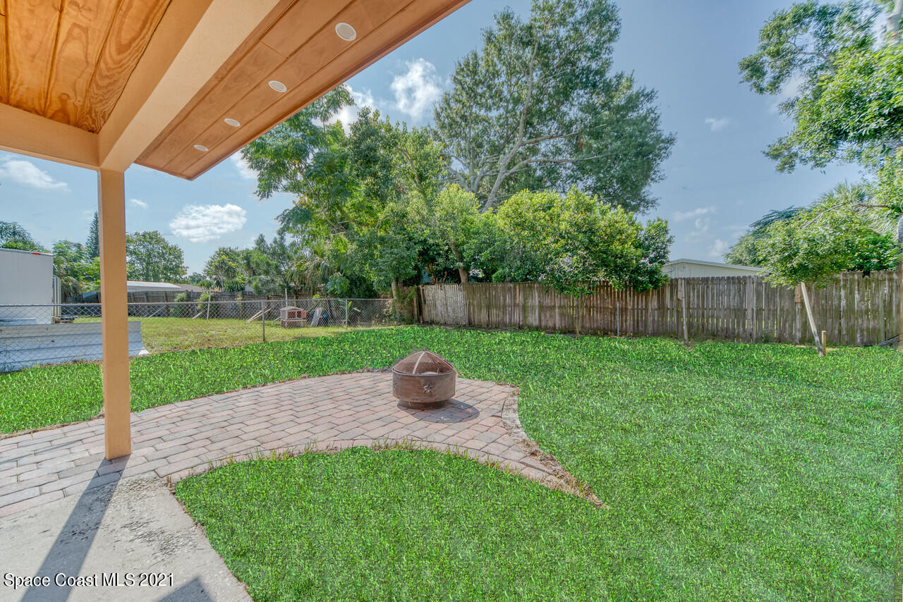 2517 Locksley Road Melbourne, FL 32935 - Photo 9 of 30 Photo 9
