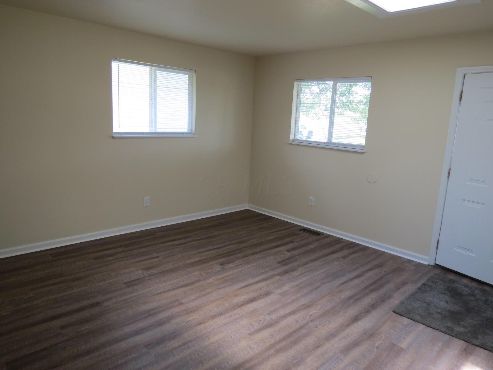 3922 Frazier Road East Columbus, OH 43207 - Photo 2 of 16 3922 frazier 7-10-23 (24)