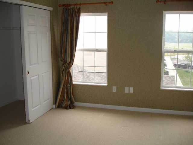 8316 Bruntsfield Road Columbus, OH 43235 - Photo 5 of 10 Gallery Image 5