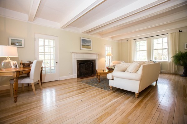20 Boulder Road Wellesley, MA 02481 - Photo 3 of 18 a living room with furniture and a fireplace