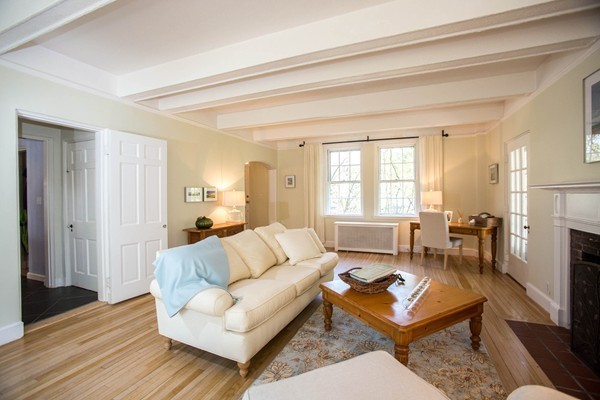 20 Boulder Road Wellesley, MA 02481 - Photo 4 of 18 a living room with furniture and a window