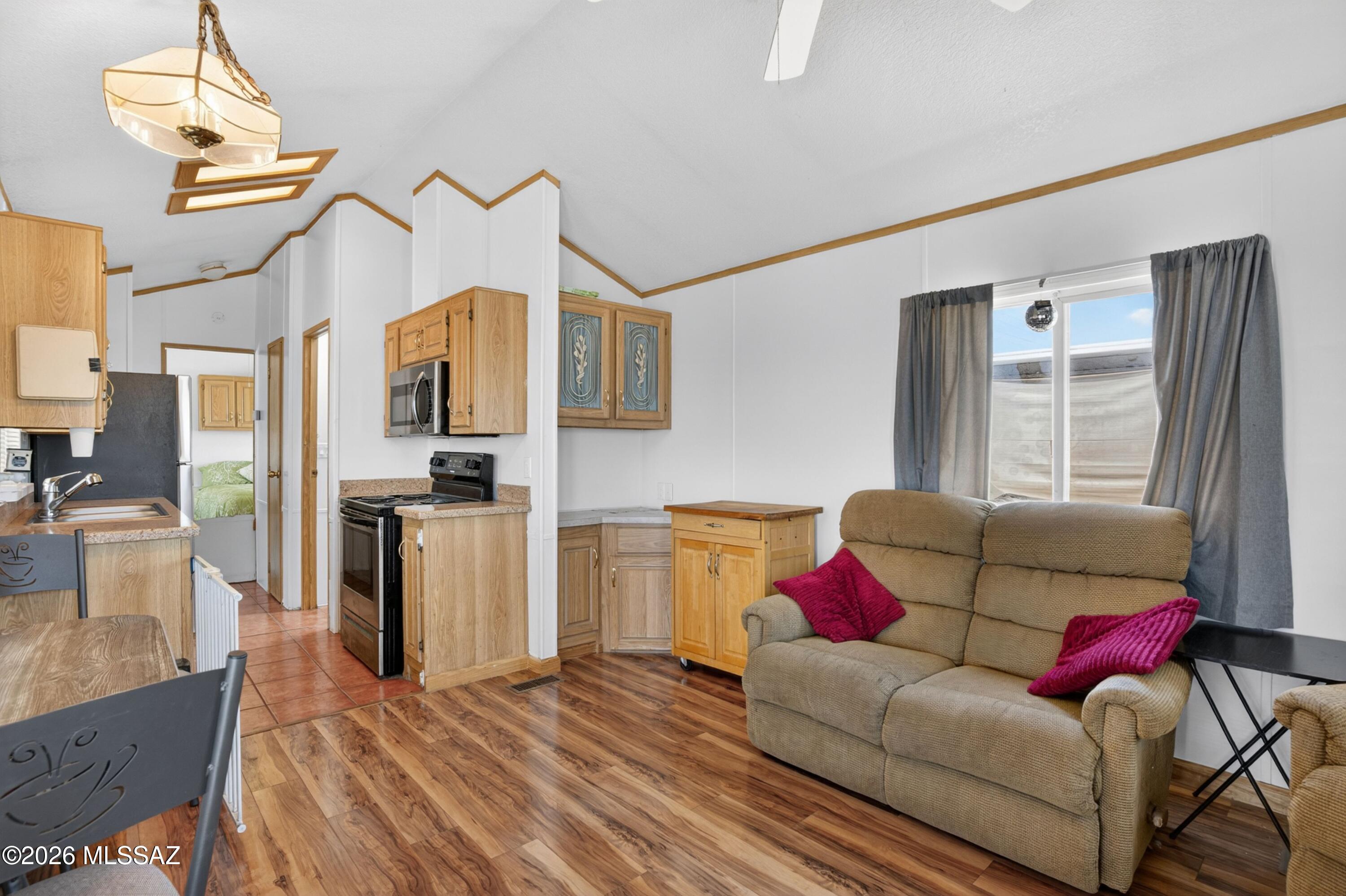 1030 Barrel Cactus Ridge, Unit 53 Benson, AZ 85602 - Photo 6 of 17 1030 S Barrel Cactus Ridge 53, Benson
