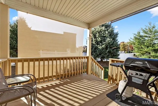 $235,000 | 344 Jarvis Court, Unit B, Troy, IL 62294