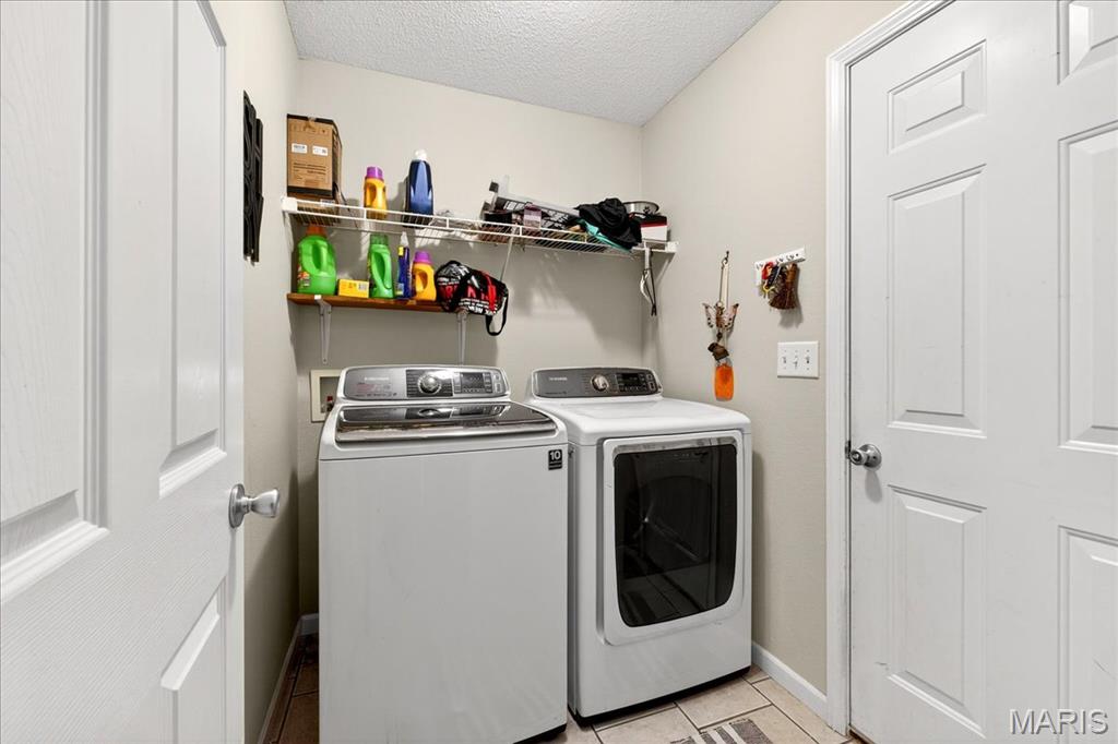 344 Jarvis Court, Unit B Troy, IL 62294 - Photo 9 of 25