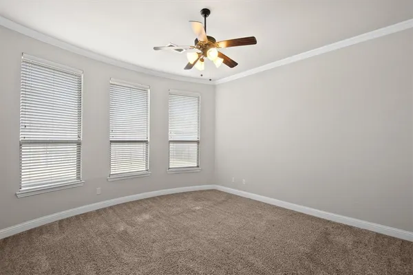 $329,900 | 114 Thoroughbred Street, Waxahachie, TX 75165