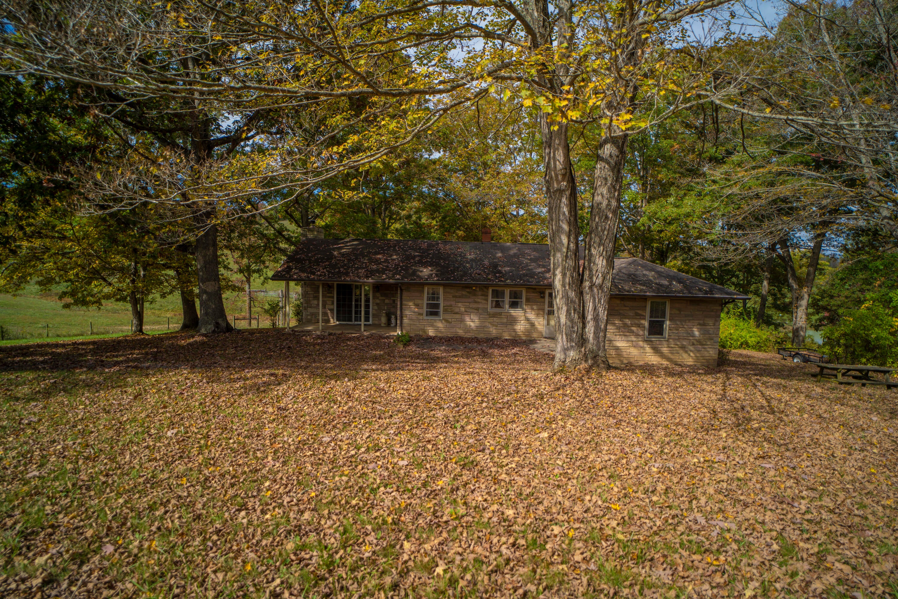 950 Horseshoe Bend Road Ronceverte, WV 24970 - Photo 4 of 22 Gallery Image 4