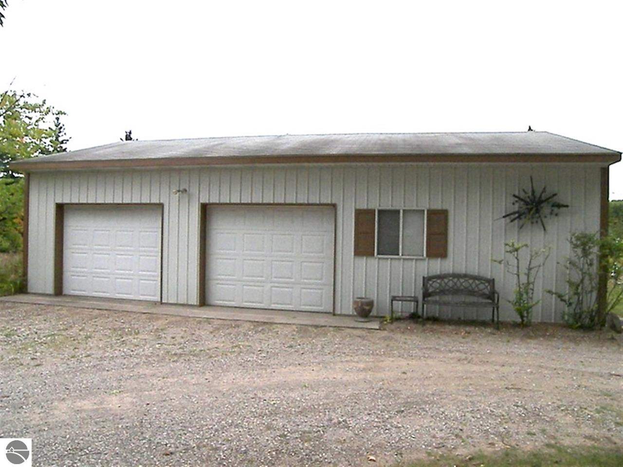 2072 West School Lake Road Maple City, MI 49664 - Photo 73 of 78 1776507-72.JPG