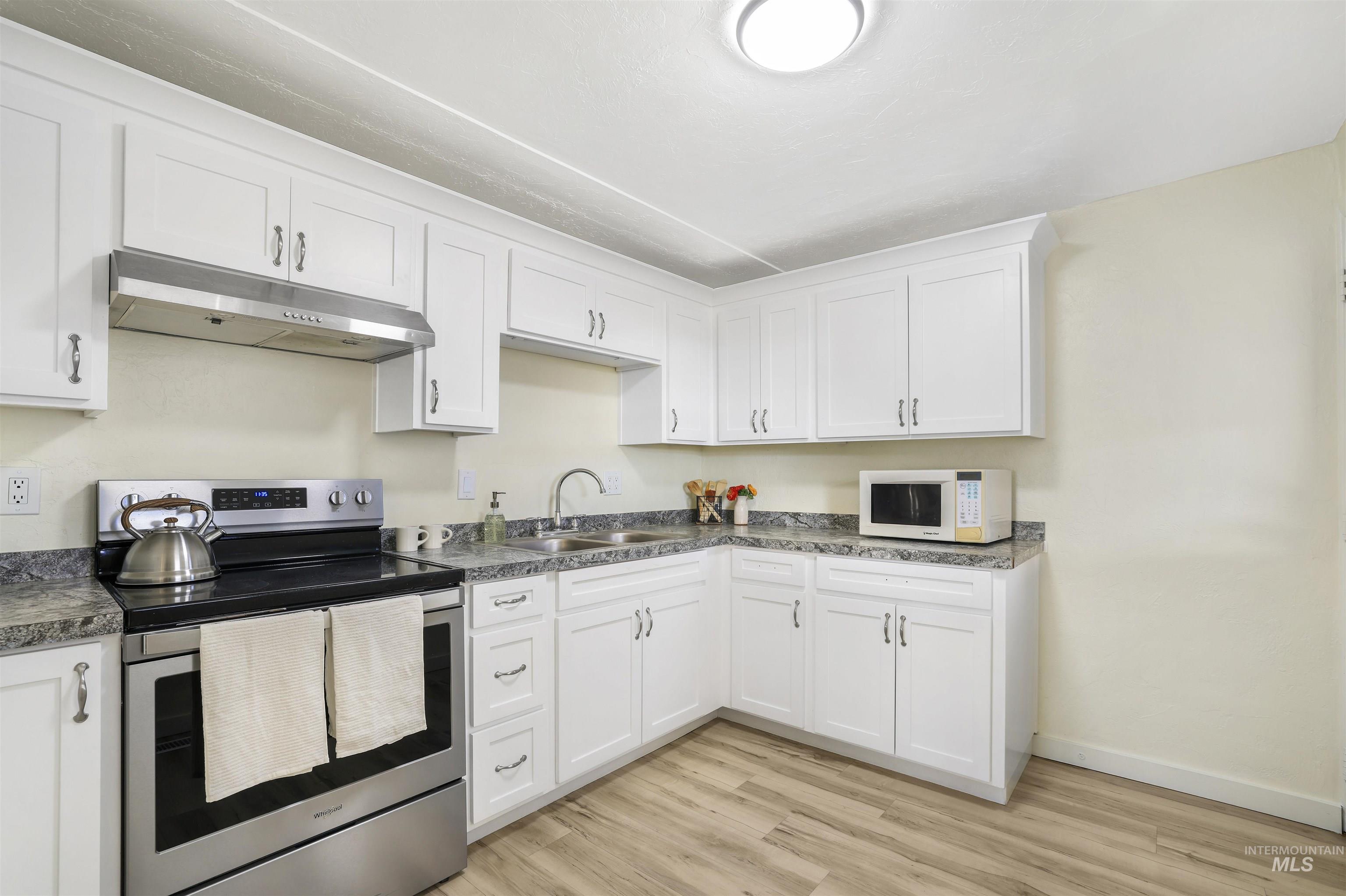 818 Center Street East Kimberly, ID 83341 - Photo 15 of 26