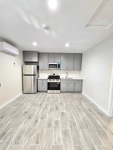 $2,000 | 9803 Priscilla Street, Unit A, Downey, CA 90242