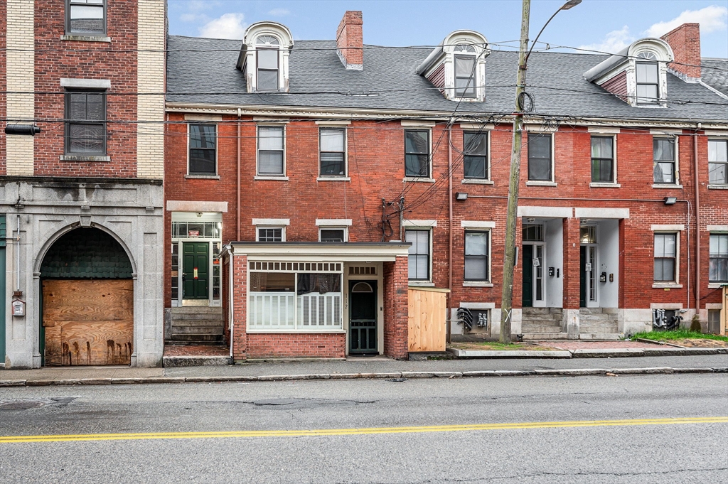 110 Appleton Street, Unit 3 Lowell, MA 01852 - Photo 11 of 11