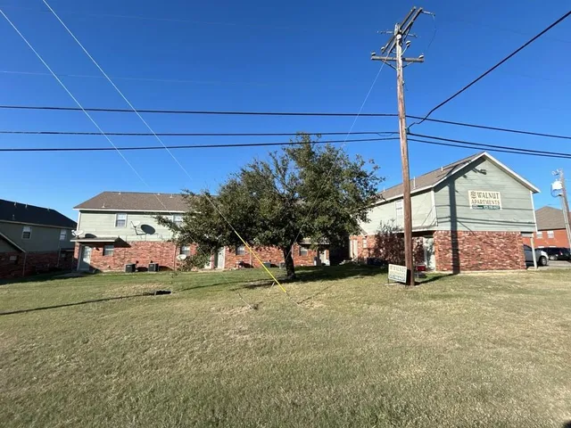 $1,250 | 809 West Walnut Street, Unit B3, Celina, TX 75009