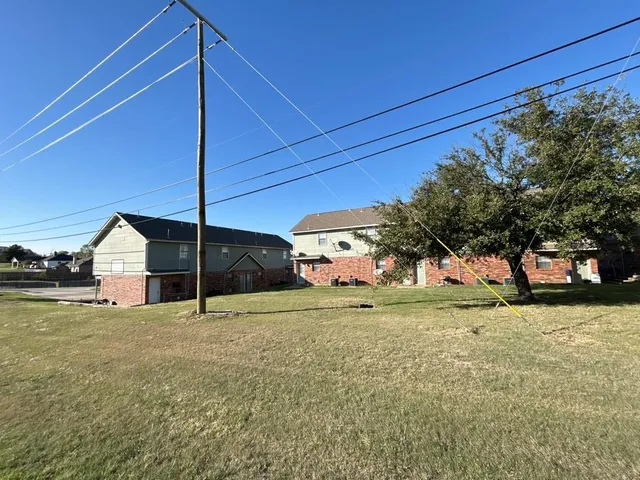 $1,250 | 809 West Walnut Street, Unit B3, Celina, TX 75009