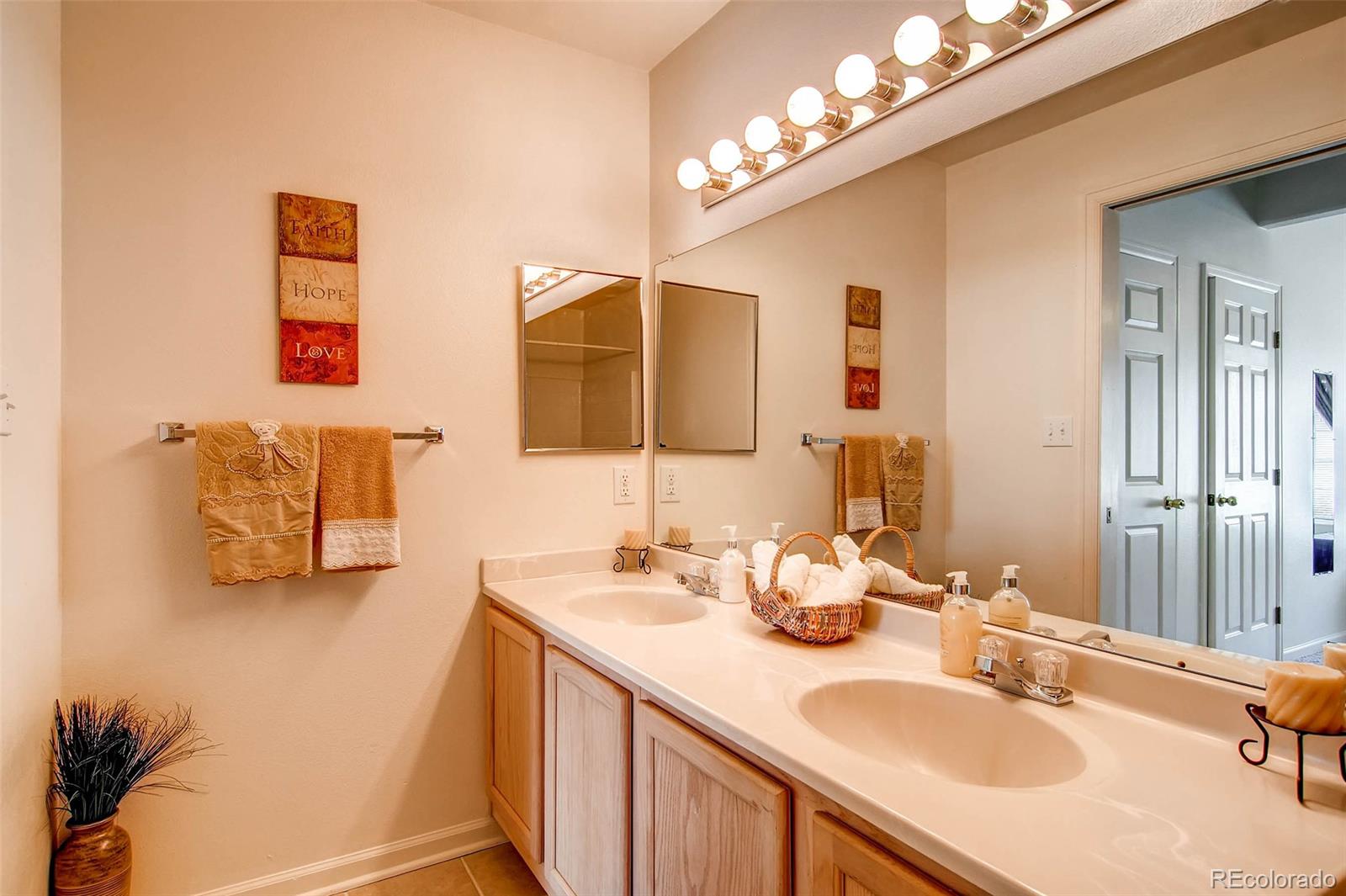 8447 South Thunder Ridge Way, Unit 204 Highlands Ranch, CO 80126 - Photo 15 of 23