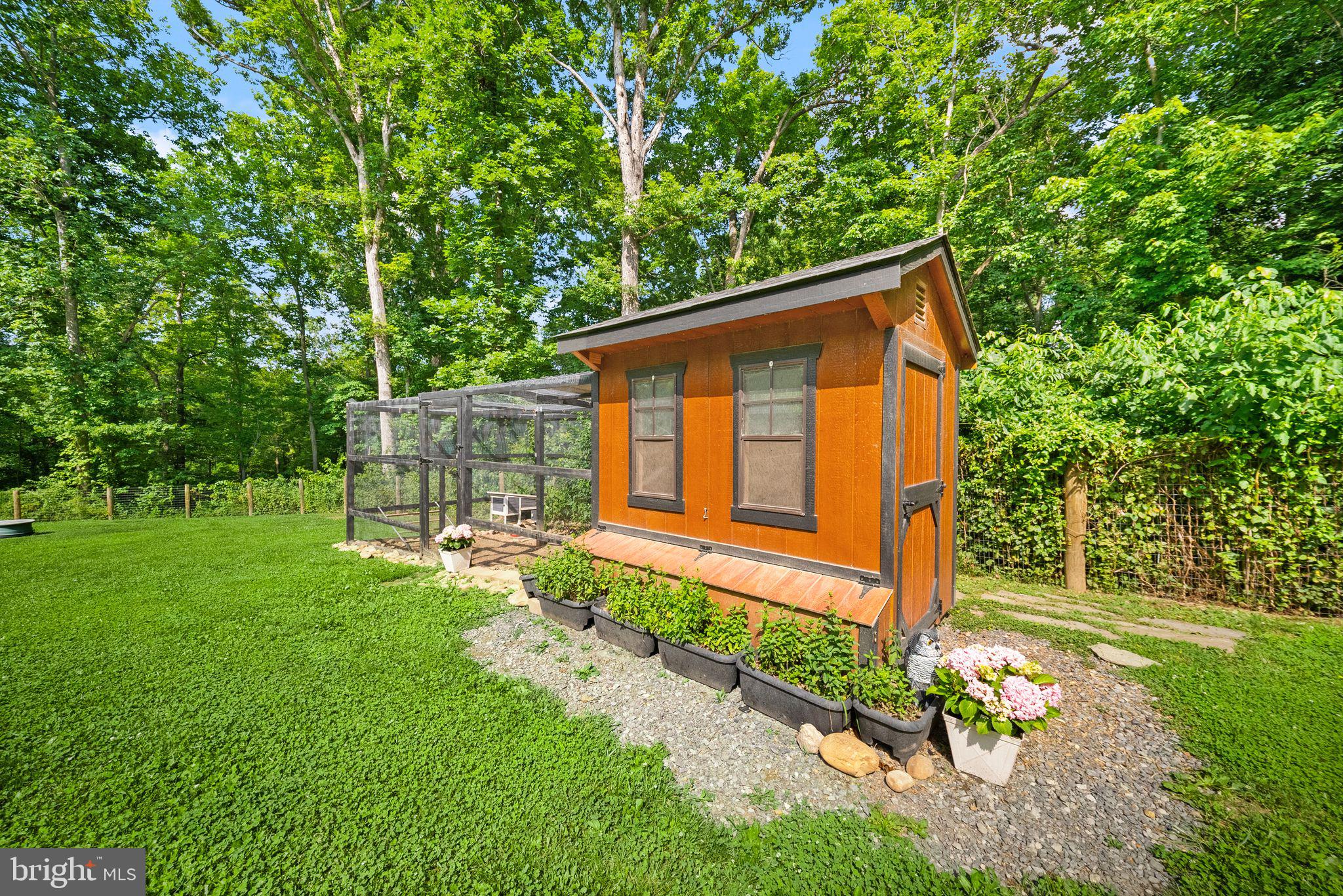 4020 Millwood Road Boyce, VA 22620 - Photo 85 of 132 Custom chicken coop with 14- foot run inside fence