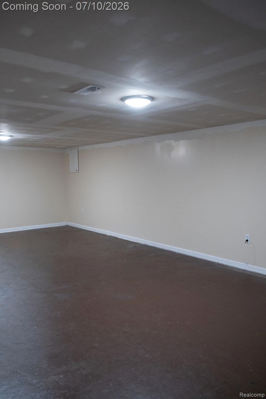 5052 Beecher Road Flint, MI 48532 - Photo 22 of 28 _B0A5366.jpg