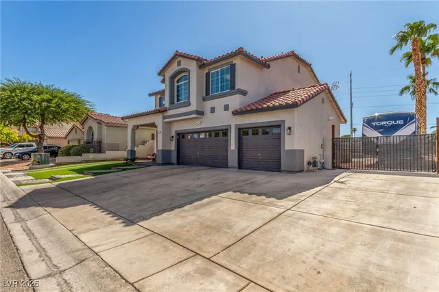 $614,999 | 6343 Mahogany Peak Avenue, Las Vegas, NV 89110