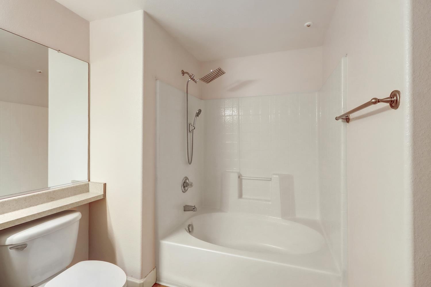 1501 Secret Ravine Parkway, Unit 324 Roseville, CA 95661 - Photo 44 of 47