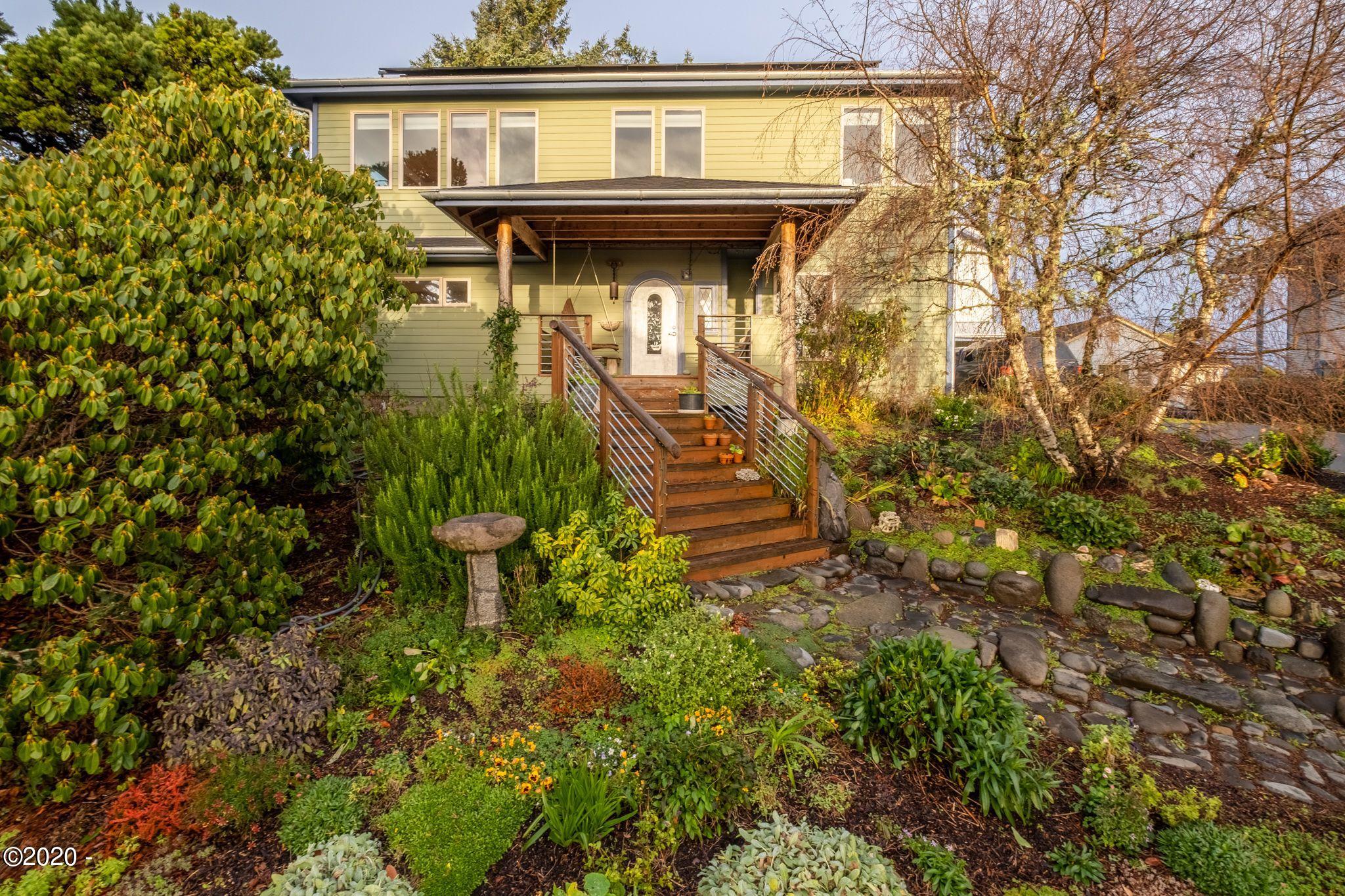 517 Southwest Hurbert Street Newport, OR 97365 - Photo 52 of 56 517SWHurbert (46)