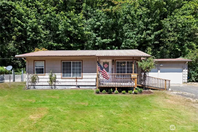 $399,000 | 1134 Kalama River Road, Kalama, WA 98625